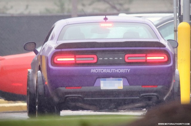 2018 Dodge Challenger ADR (wide-body SRT Hellcat) spy shots - Image via S. Baldauf/SB-Medien