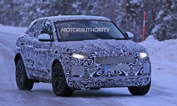 2019 Jaguar E-Pace spy shots