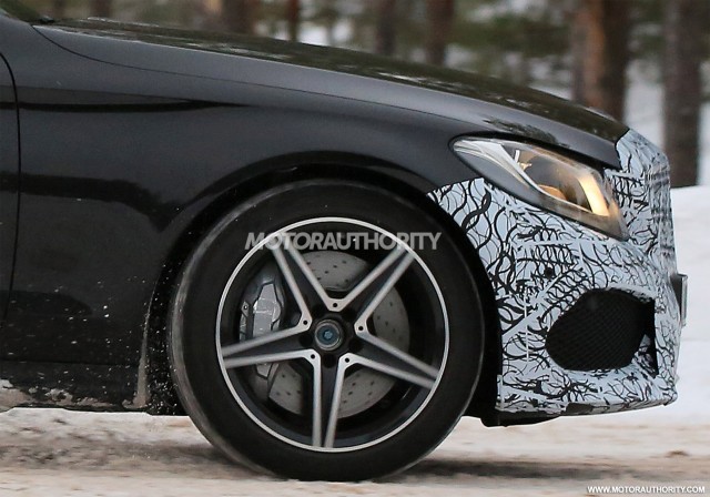 2019 Mercedes-AMG C43 facelift spy shots - Image via S. Baldauf/SB-Medien