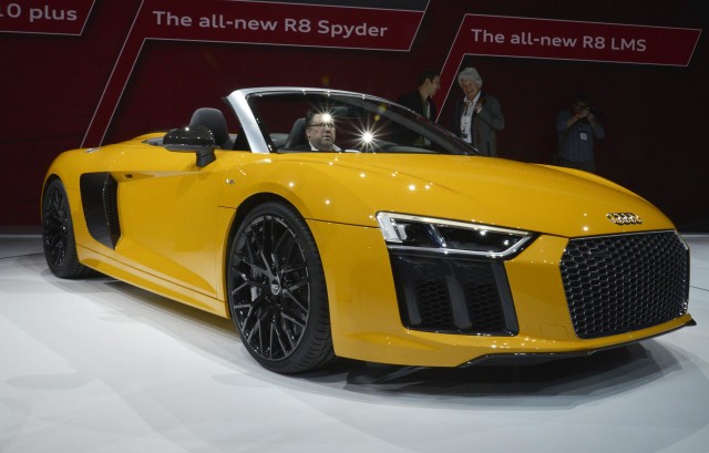 2017 Audi R8 V10 Spyder, 2016 New York auto show