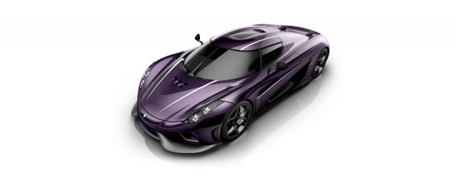 Koenigsegg Regera rendered with a special purple carbon finsih