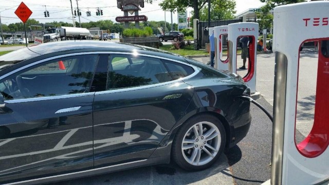 Tesla Supercharger site in Newburgh, New York, up and running - June 2015 Tesla Supercharger site in Newburgh, New York, up and running - June 2015