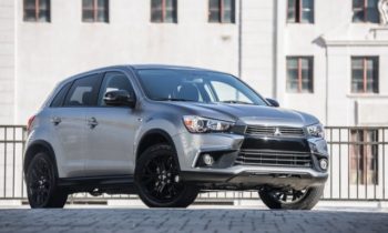Mitsubishi shows new 2017 Outlander Sport LE trim ahead of Chicago debut