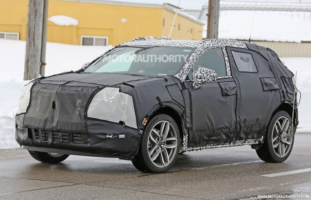 2019 Cadillac XT3 spy shots - Image via S. Baldauf/SB-Medien 2019 Cadillac XT3 spy shots - Image via S. Baldauf/SB-Medien