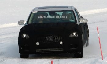 2019 Kia K900 spy shots