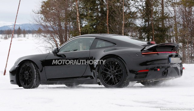 2019 Porsche 911 spy shots - Image via S. Baldauf/SB-Medien 2019 Porsche 911 spy shots - Image via S. Baldauf/SB-Medien