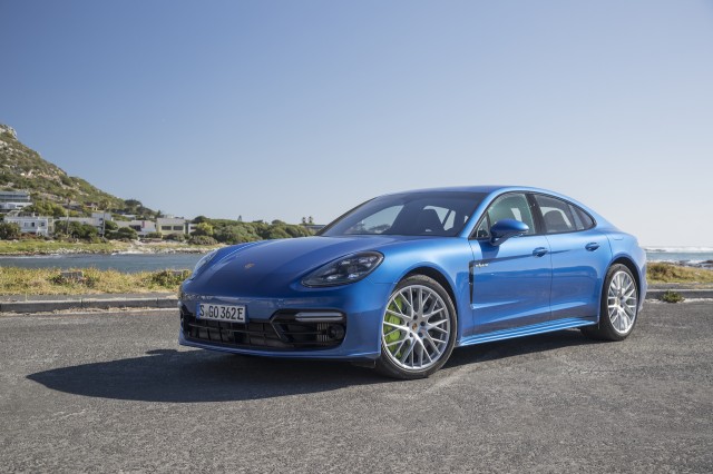 2018 Porsche Panamera 4 E-Hybrid