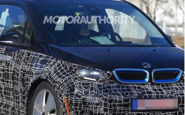 Section of 2018 BMW i3 spy shot  [image via S. Baldauf/SB-Medien, as used on Motor Authority]