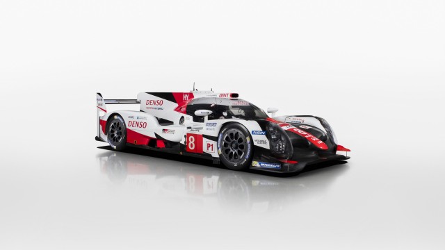 2017 Toyota TS050 Hybrid LMP1 race car