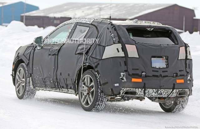 2019 Cadillac XT4 spy shots - Image via S. Baldauf/SB-Medien 2019 Cadillac XT4 spy shots - Image via S. Baldauf/SB-Medien