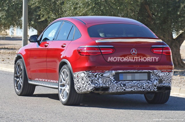 2018 Mercedes-AMG GLC63 Coupe spy shots - Image via S. Baldauf/SB-Medien