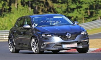 Renault will reveal Focus RS and Golf R rival in 2017
