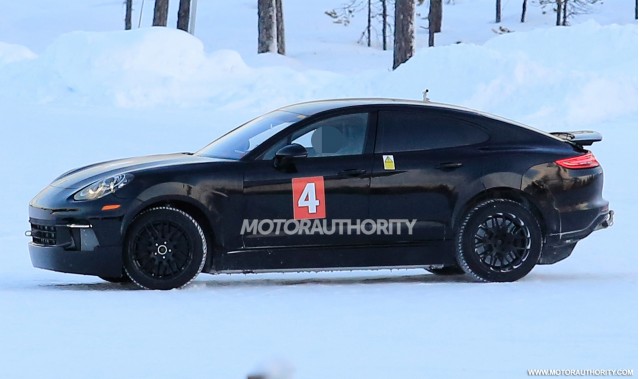 2020 Porsche ‘Mission E’ electric car test mule spy shots - Image via S. Baldauf/SB-Medien 2020 Porsche ‘Mission E’ electric car test mule spy shots - Image via S. Baldauf/SB-Medien