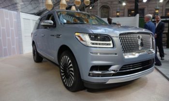 2018 Lincoln Navigator video preview