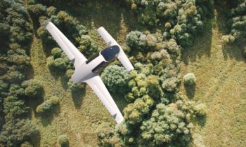 Lilium flying taxi completes successful maiden test flight