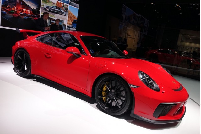 2018 Porsche 911 GT3, 2017 New York auto show