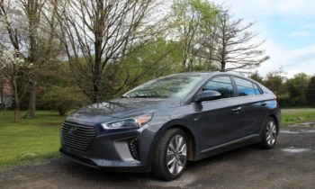 BMW 5-Series crash-tested, Chevy Colorado ZR2 driven, Hyundai Ioniq fuel economy: What’s New @ The Car Connection