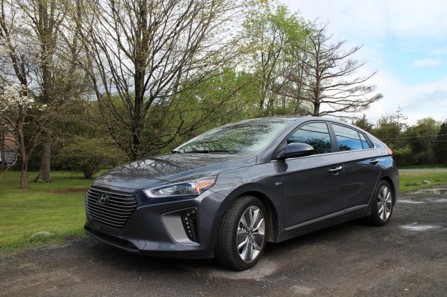 2017 Hyundai Ioniq Hybrid Limited, Catskill Mountains, NY, May 2017