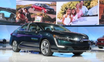 2018 Honda Clarity Plug-In Hybrid rated at 47 miles of range
