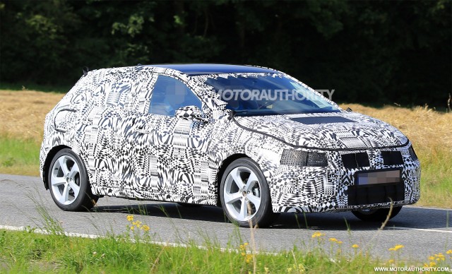 2018 Volkswagen Polo spy shots - Image via S. Baldauf/SB-Medien 2018 Volkswagen Polo spy shots - Image via S. Baldauf/SB-Medien
