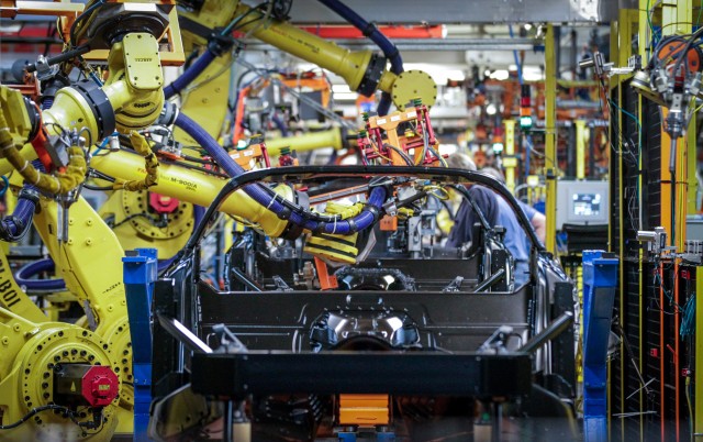 C7 production at the Corvette plant in Bowling Green, Kentucky