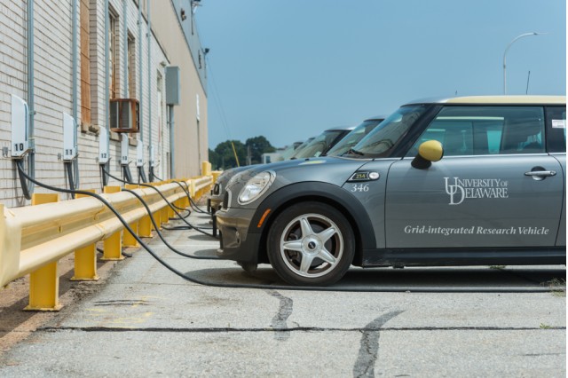 MINI E electric cars used in vehicle-to-grid test. Photo by University of Delaware/Evan Krape