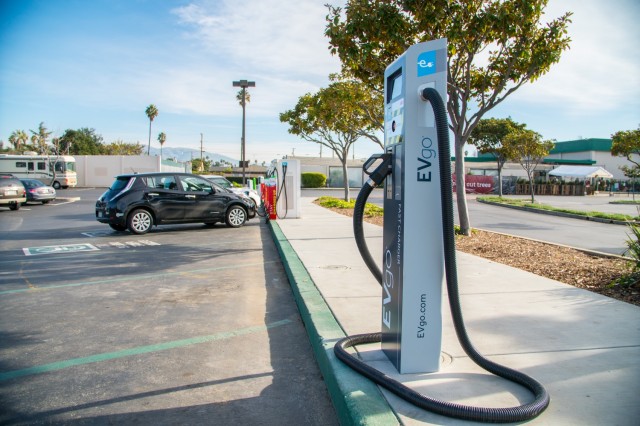 Prototype EVgo 350-kw fast-charging station Fremont, CA