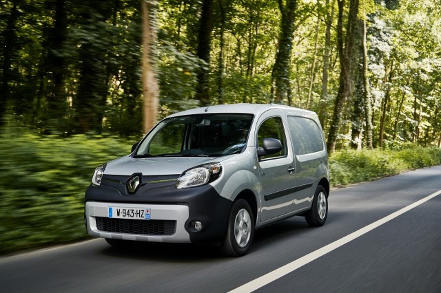 2017 Renault Kangoo ZE           [photo: Yannick Brossard for Renault]