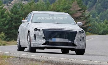 2019 Cadillac CT6 spy shots