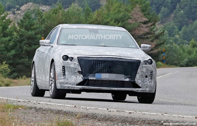 2019 Cadillac CT6 facelift spy shots - Image via S. Baldauf/SB-Medien