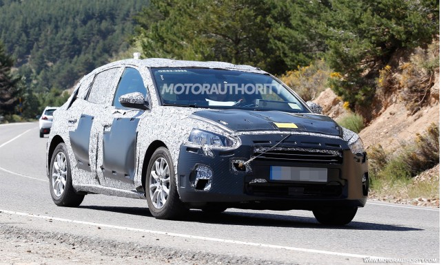 2019 Ford Focus spy shots - Image via S. Baldauf/SB-Medien