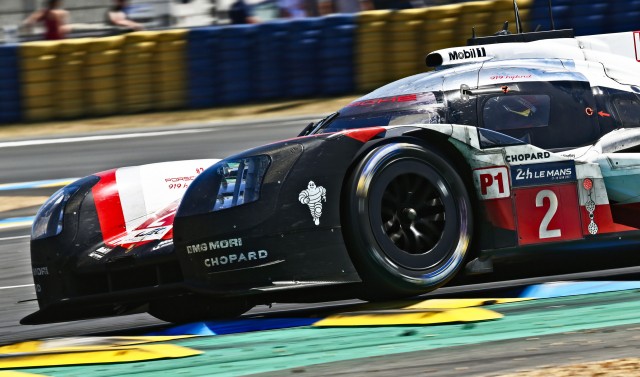 No. 2 Porsche 919 Hybrid LMP1 at the 2017 24 Hours of Le Mans