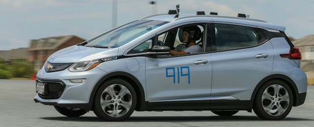 2017 Chevrolet Bolt EV autocrossing, Photo: Brian Ro