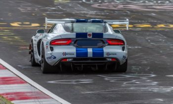 The Dodge Viper ACR just ran the 'Ring in an unofficial 7:03.45