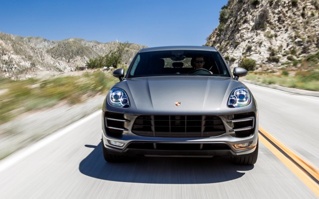 2017 Porsche Macan Turbo