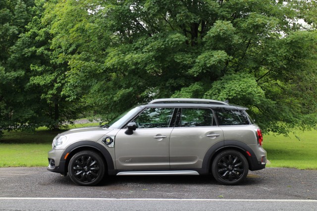 2018 Mini Cooper S E Countryman All4 plug-in hybrid, Catskill Mountains, NY, July 2017