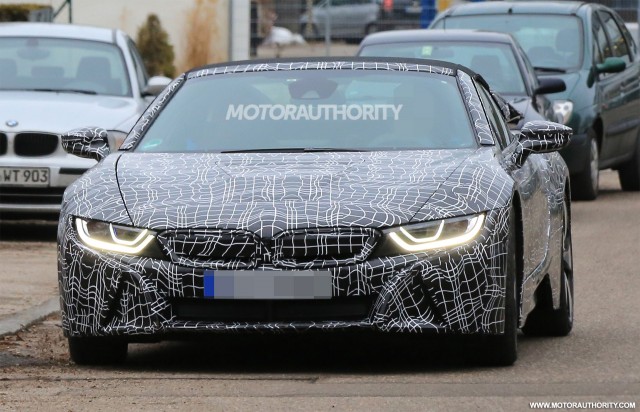 2019 BMW i8 Roadster spy shots - Image via S. Baldauf/SB-Medien