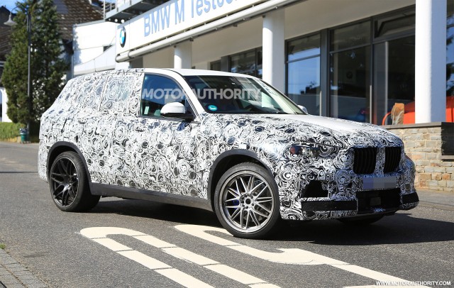 2019 BMW X5 M spy shots - Image via S. Baldauf/SB-Medien
