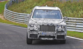 2019 Rolls-Royce Cullinan spy shots and video