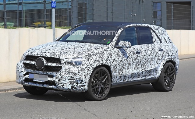 2020 Mercedes-AMG GLE63 spy shots - Image via S. Baldauf/SB-Medien