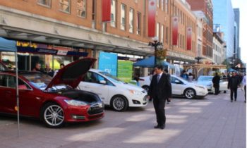 Canada electric-car news: EV Discovery Centre, more charging sites, ZEV mandates debated