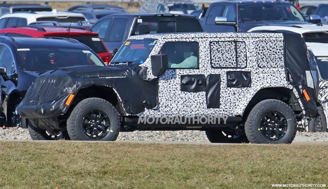 2018 Jeep Wrangler Unlimited spy shots