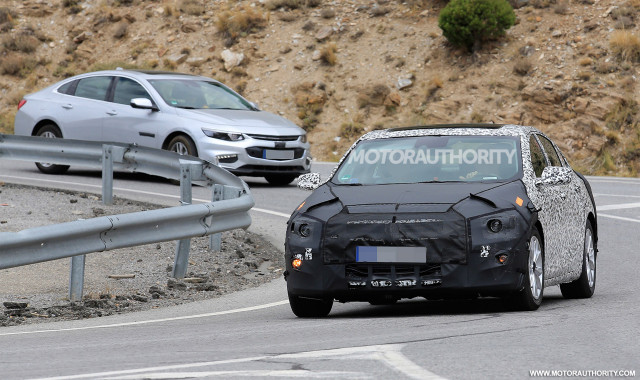 2019 Chevrolet Malibu facelift spy shots - Image via S. Baldauf/SB-Medien