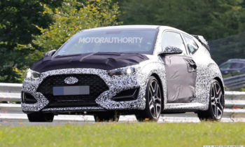2019 Hyundai Veloster N spy shots and video