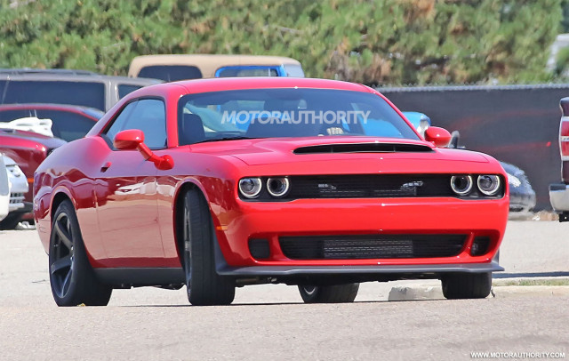 Dodge Challenger SRT Hellcat with Demon powertrain spy shots - Image via S. Baldauf/SB-Medien Dodge Challenger SRT Hellcat with Demon powertrain spy shots - Image via S. Baldauf/SB-Medien