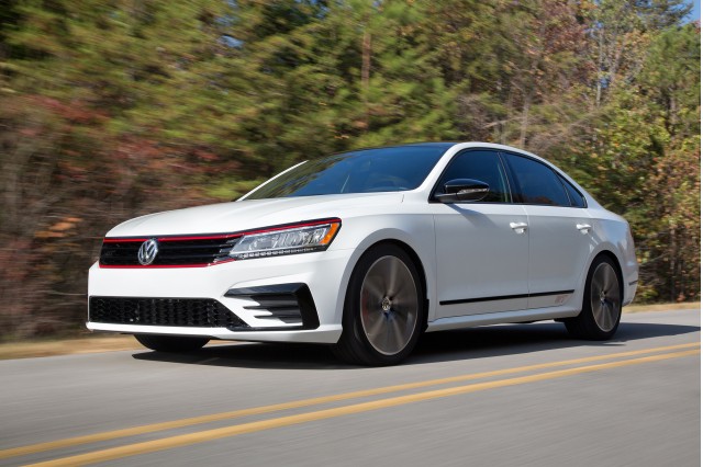 Volkswagen Passat GT concept, 2016 Los Angeles auto show