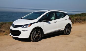 2018 Nissan Leaf vs Chevrolet Bolt EV: new electric cars compared