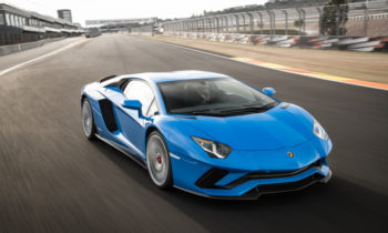 2017 Lamborghini Aventador S: the right car for a racetrack