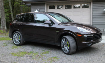 2017 Porsche Cayenne S E-Hybrid: review of plug-in hybrid SUV