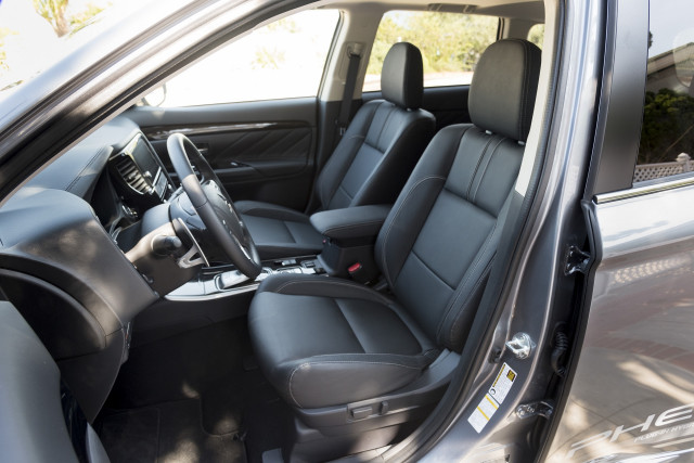 2018 Mitsubishi Outlander PHEV, Catalina Island, CA, Sep 2017